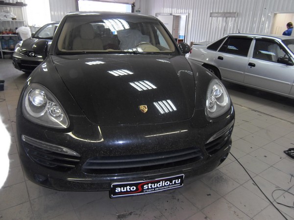 На автомобиль Porsche Cayenne 3.0 TDI установлено охранное оборудование