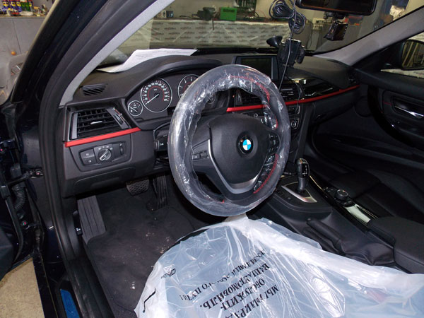 Установка противоугонного комплекса на BMW 320d