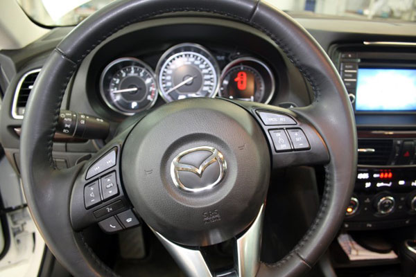 Установка противоугонного комплекса на Mazda 6
