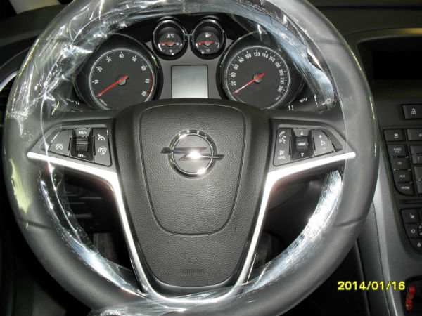 Установка сигнализации на Opel Astra 