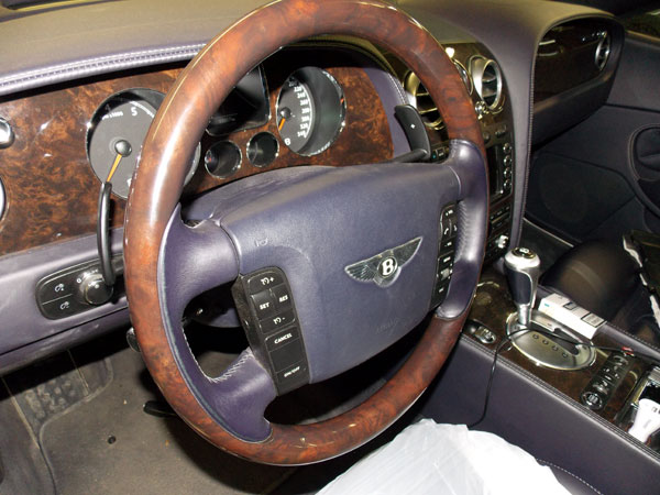 Установка противоугонного комплекса на Bentley Continental GT