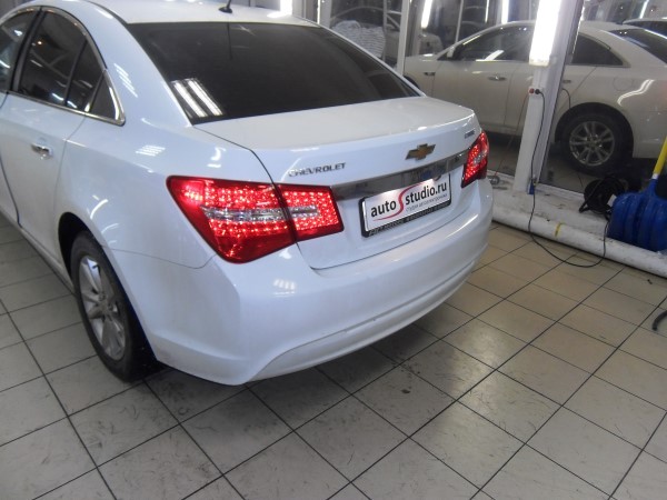 Замена передней и задней оптики на Chevrolet Cruze