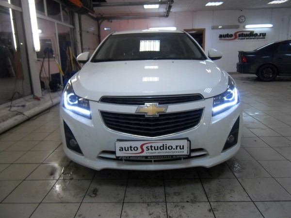 Замена передней и задней оптики на Chevrolet Cruze