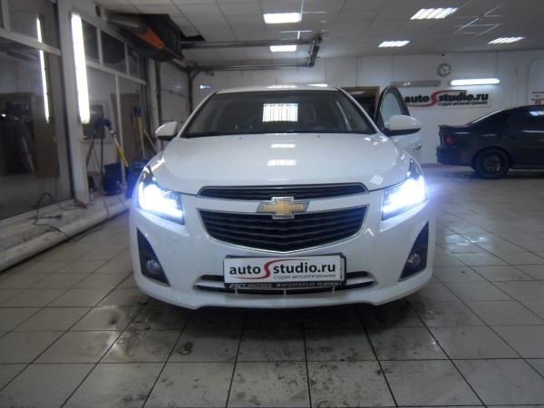 Замена передней и задней оптики на Chevrolet Cruze