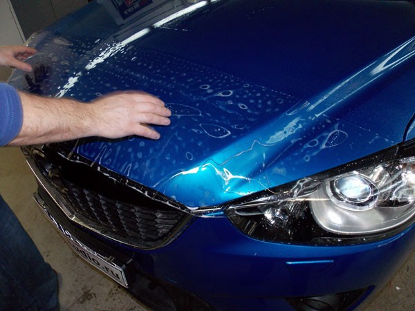 Нанесение защитной антигравийной пленки на Mazda CX5