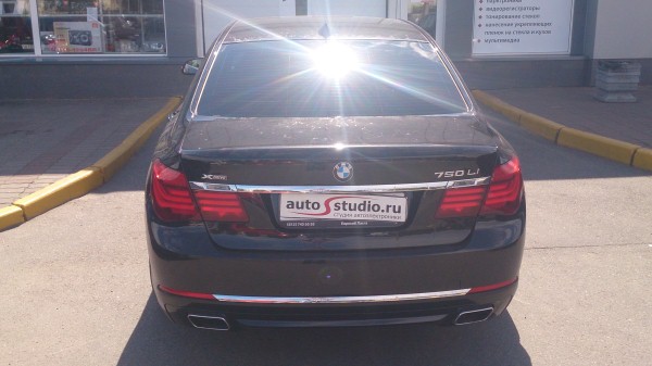 Установка охранного комплекса на BMW 7