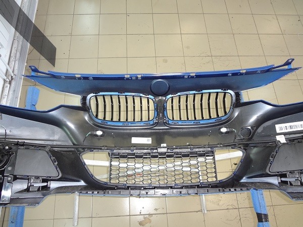 Установка защитной сетки радиатора на BMW 3 series