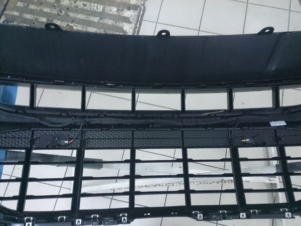 Установка защитной сетки радиатора на Porsche Macan