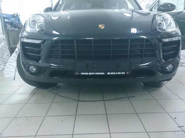 Установка защитной сетки радиатора на Porsche Macan