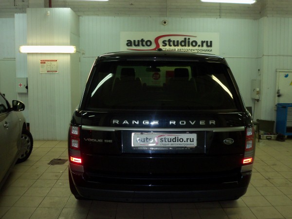 Установка охранного комплекса на Range  Rover Vogue