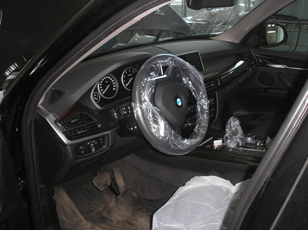 Установка защитной сетки радиатора на BMW X5