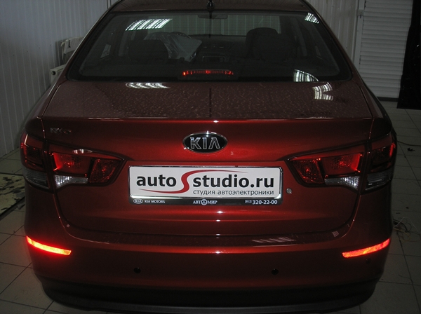 Установка охранного комплекса на Kia Rio