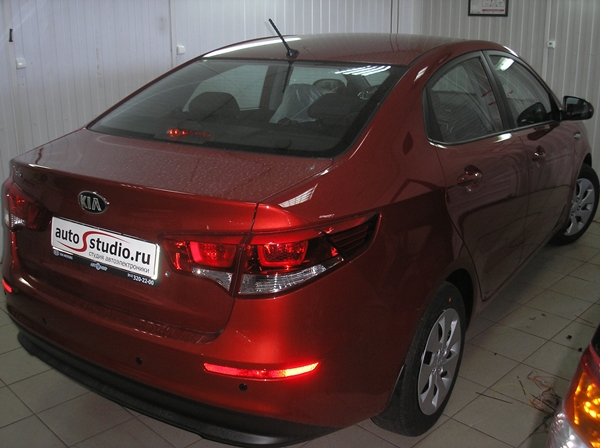 Установка охранного комплекса на Kia Rio