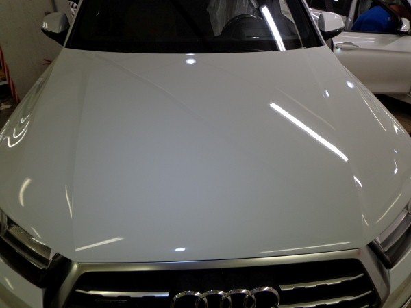 Нанесение защитной антигравийной пленки 3М на Audi Q7