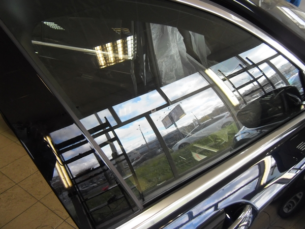 Бронирование стекол на BMW 7 Series