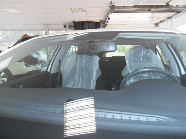 Установка зеркала с видеорегистратором на Renault Koleos