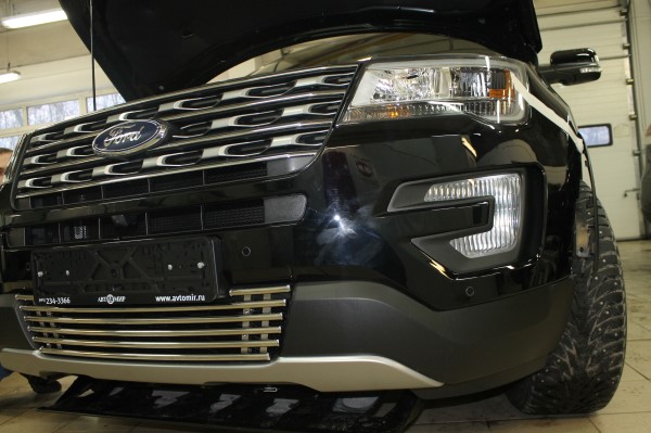 Установка защитной сетки радиатора на Ford Explorer