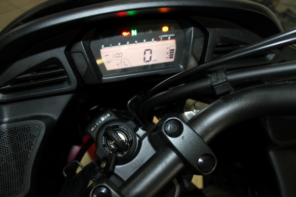 Установка сигнализации на Honda CTX700A