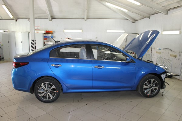 Установка сетки радиатора на Kia Rio