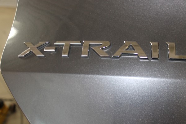 Аудиоподготовка дверей на Nissan X-Trail