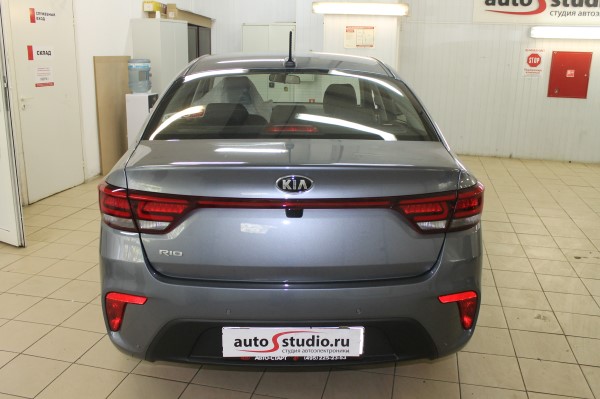 Установка охранного комплекса на Kia Rio