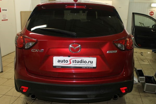 Установка дневных ходовых огней на Mazda CX-5