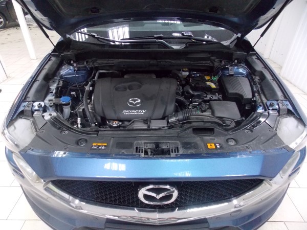 Установка омывателя камеры заднего вида на Mazda CX-5