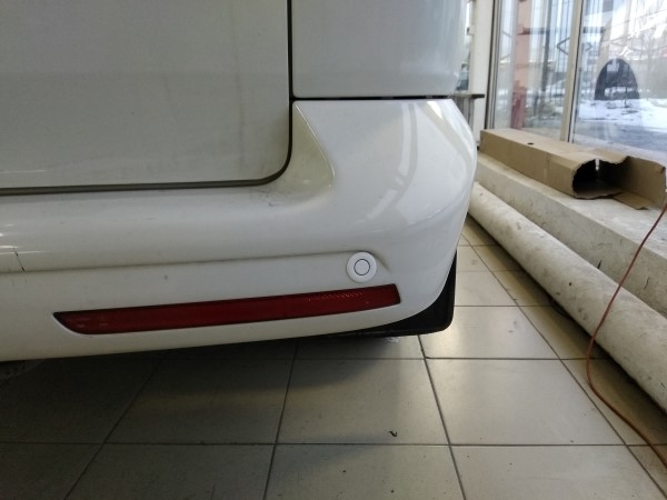 Установка парктроника на Volkswagen Caravelle