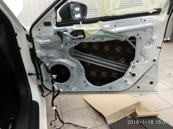 Комплексная вибро-шумоизоляция Mazda 6