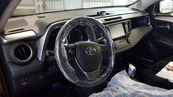 Установка охранного комплекса на  Toyota Rav 4