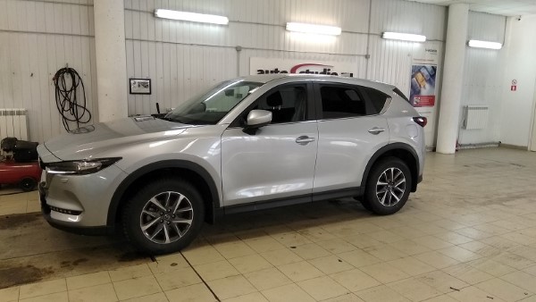 Установка дневных ходовых огней на Mazda CX-5