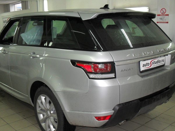 Установка охранного комплекса на Land Rover Range Rover Sport