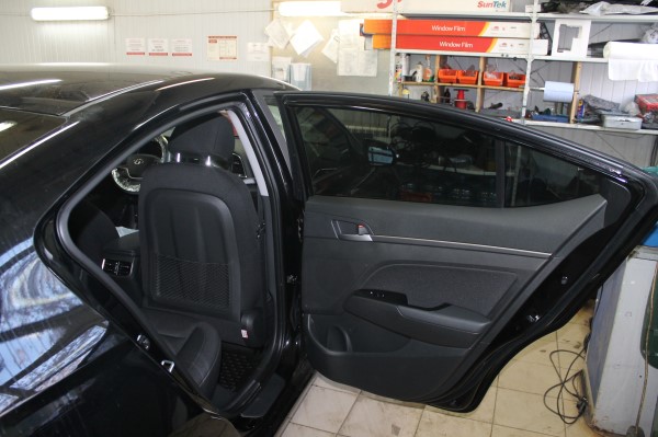 Тонирование Hyundai Elantra