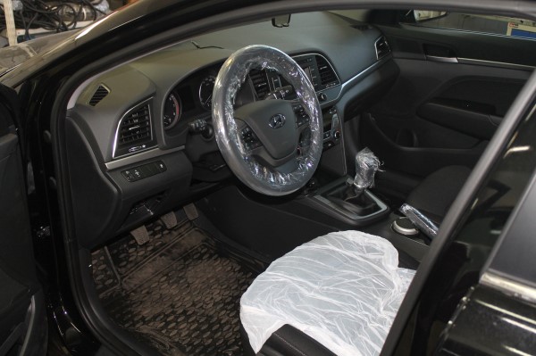 Установка защитной сетки радиатора на Hyundai Elantra 