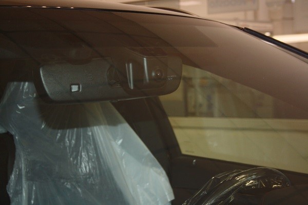 Установка видеорегистратора на Lexus RX