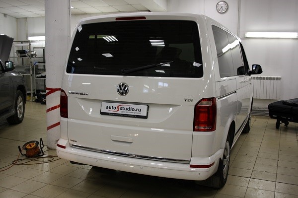 Установка дополнительных динамиков на Volkswagen Caravelle