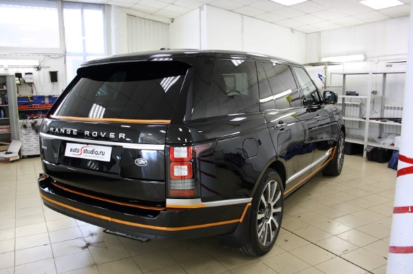 Нанесение керамического покрытия на Land Rover Range Rover Vogue