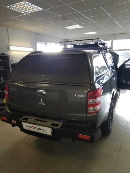 Установка дополнительных осветительных приборов на Mitsubishi L200