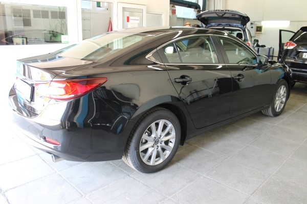 Установка охранного комплекса на Mazda 6