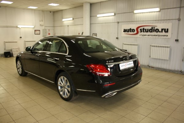 Установка охранного комплекса на Mercedes E-class