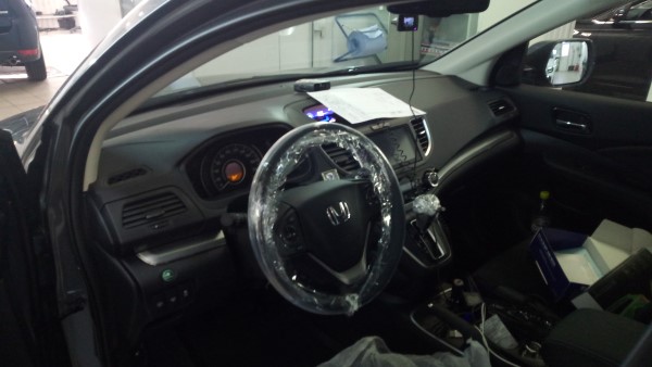 Установка охранного комплекса на Honda CRV