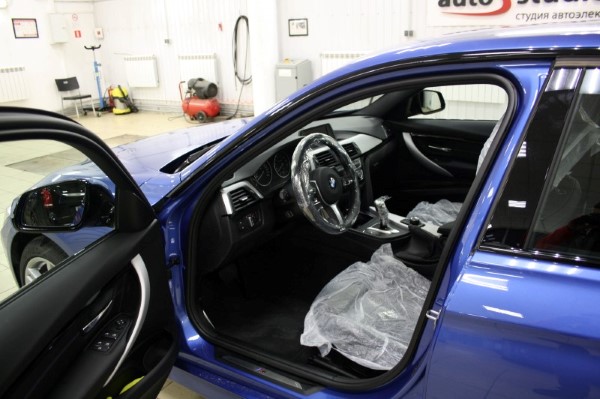 Установка охранного комплекса на BMW 3