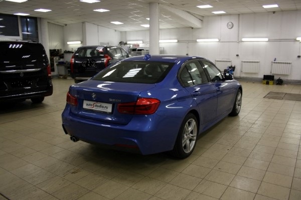 Установка охранного комплекса на BMW 3