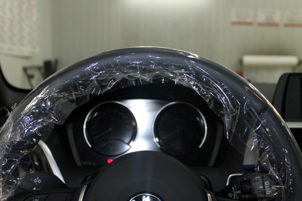 Установка охранного комплекса на BMW 1