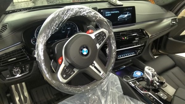 Установка охранного комплекса на BMW M5
