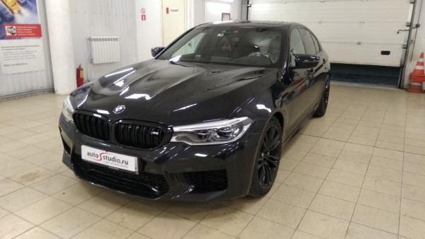 Установка охранного комплекса на BMW M5