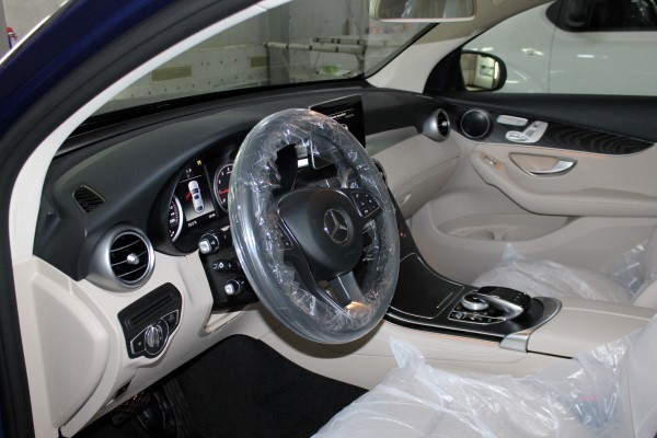 Установка противоугонного комплекса на Mercedes GLC