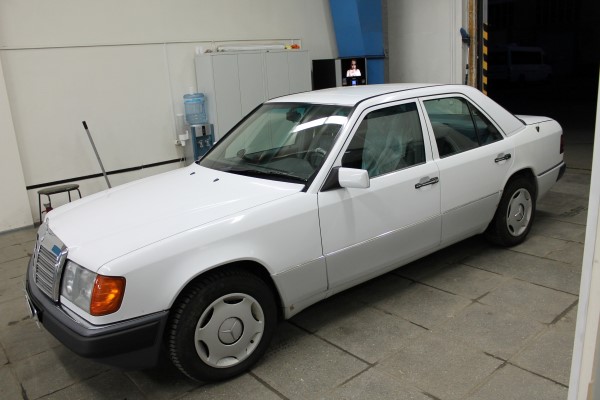 Установка сигнализации на Mercedes E-Class