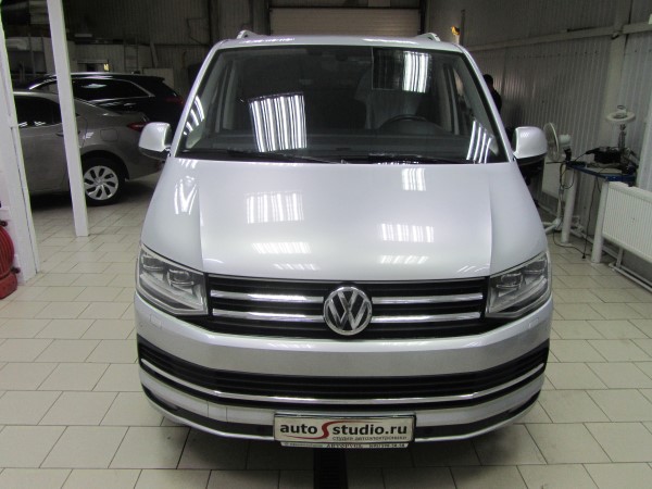 Установка двухканального видеорегистратора на Volkswagen Multivan