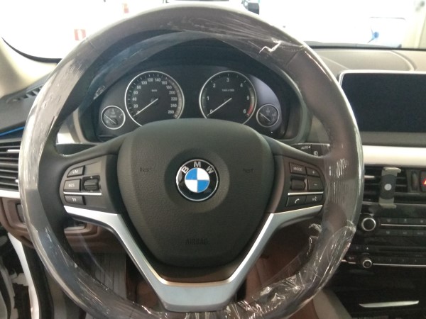 Нанесение защитной антигравийной пленки 3M на BMW X5
